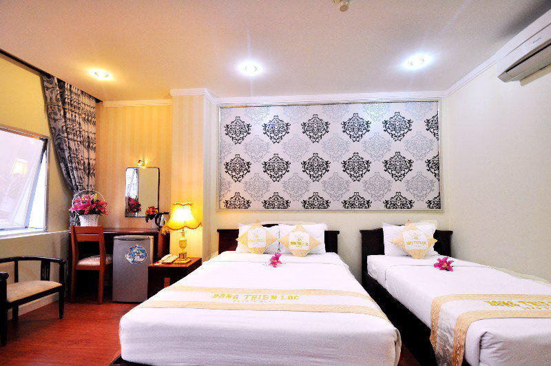 Ruby Saigon Hotel - Le Thanh Ton Хошимин Екстериор снимка