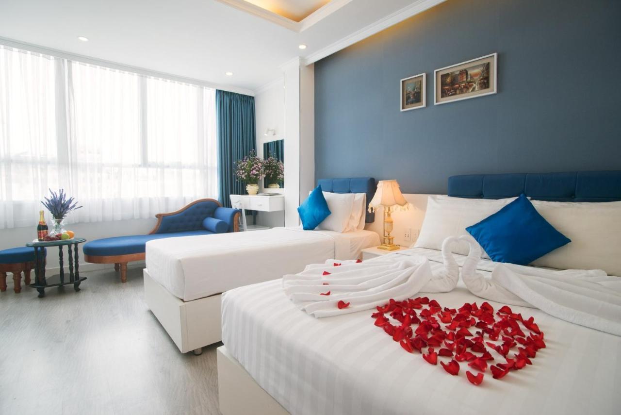 Ruby Saigon Hotel - Le Thanh Ton Хошимин Екстериор снимка
